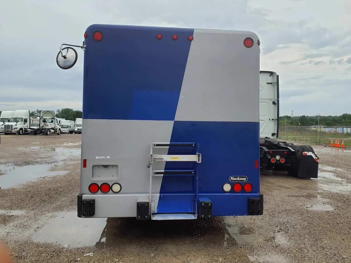 2019 Isuzu NRR - image 5