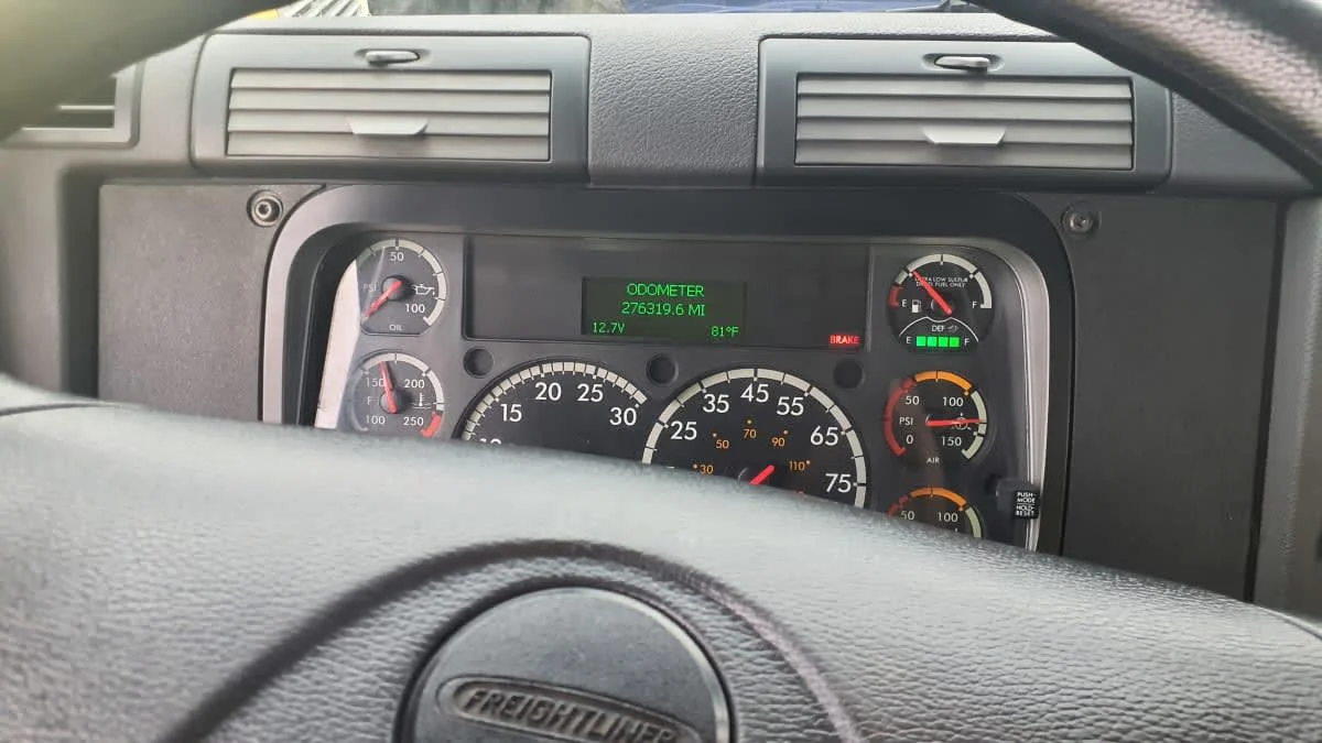 2020 Freightliner Cascadia in Bolingbrook, IL — photo 9