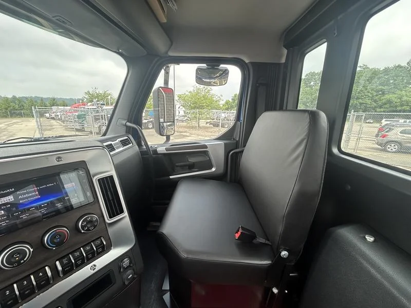 2026 Western Star 49X in Pittsburgh, PA — photo 16