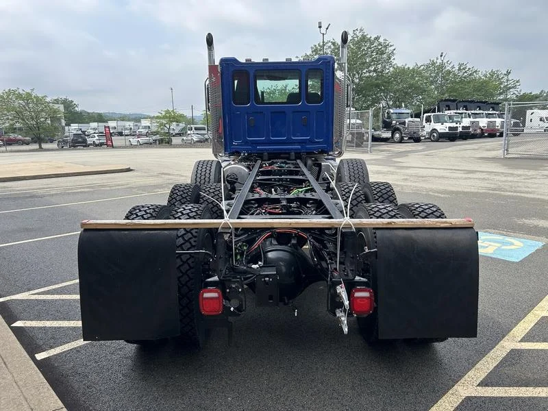 2026 Western Star 49X in Pittsburgh, PA — photo 5