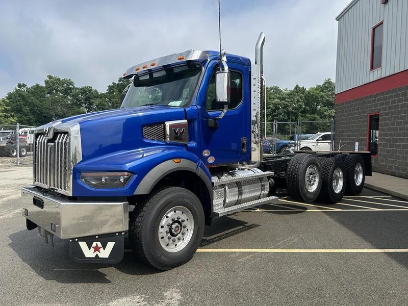 2026 Western Star 49X in Pittsburgh, PA — photo 9