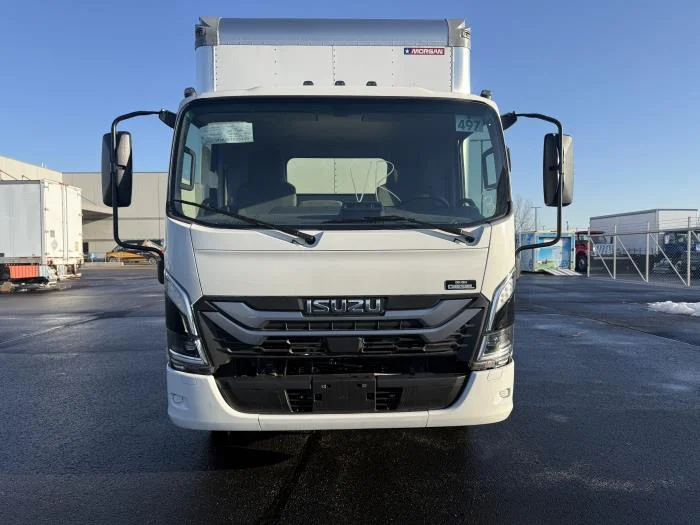 2025 Isuzu NPR - image 3