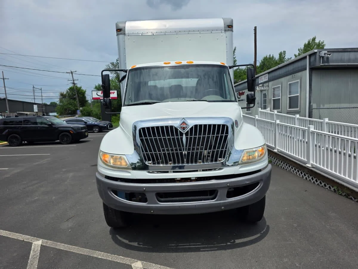 2016 International 4300 in Bensalem, PA — photo 2