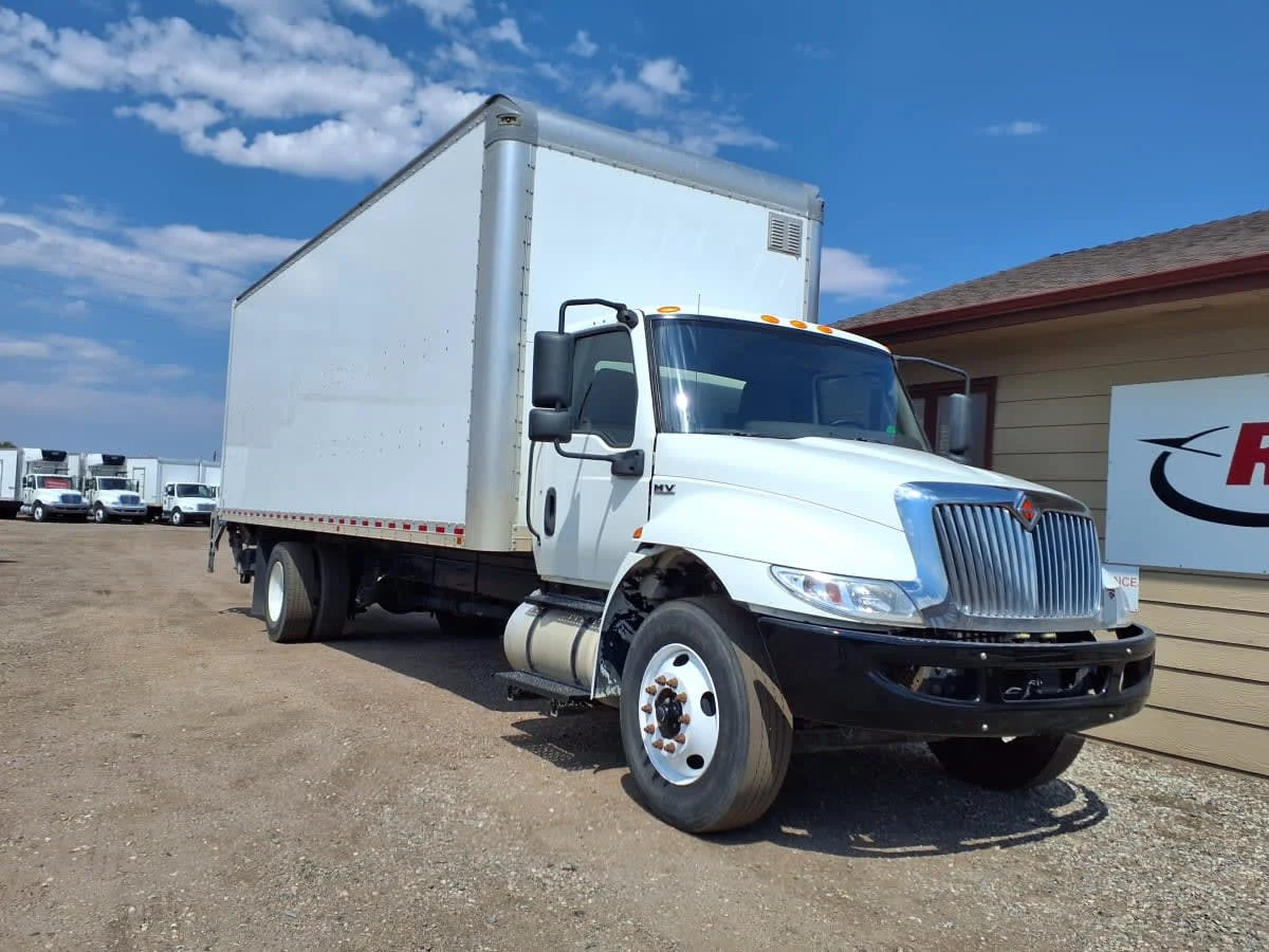 2023 International MV in Commerce City, CO — photo 3