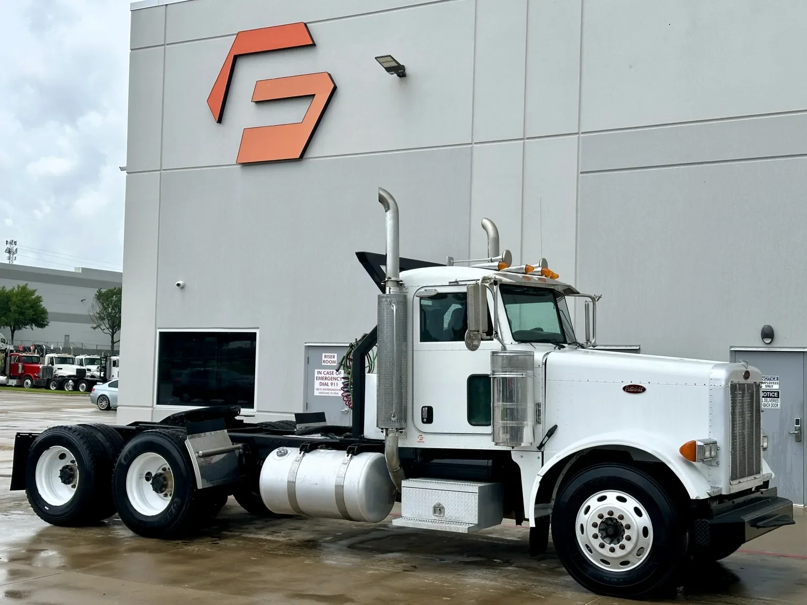 2005 Peterbilt 379
