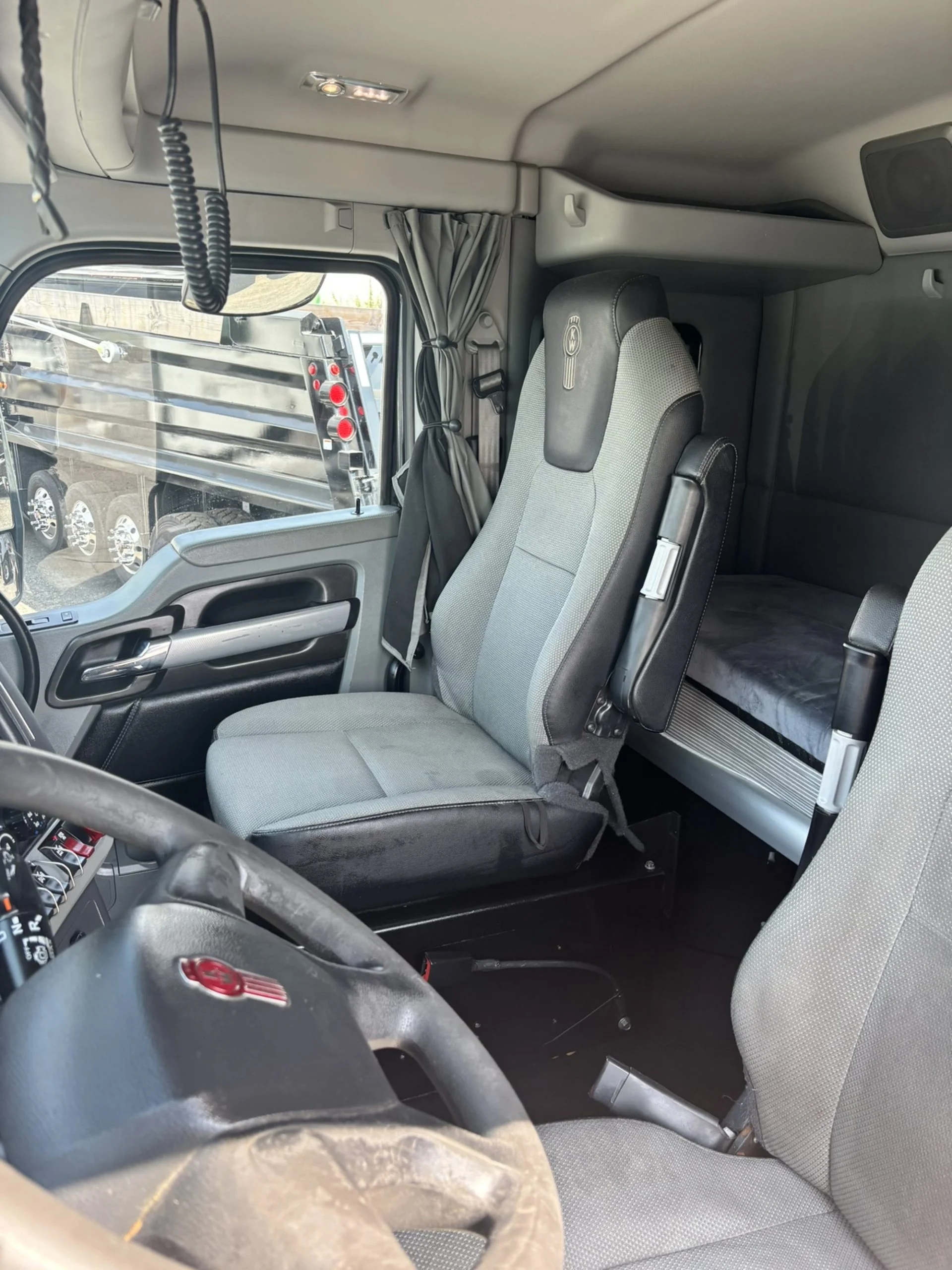 2020 Kenworth T680 in Spokane, WA — photo 6