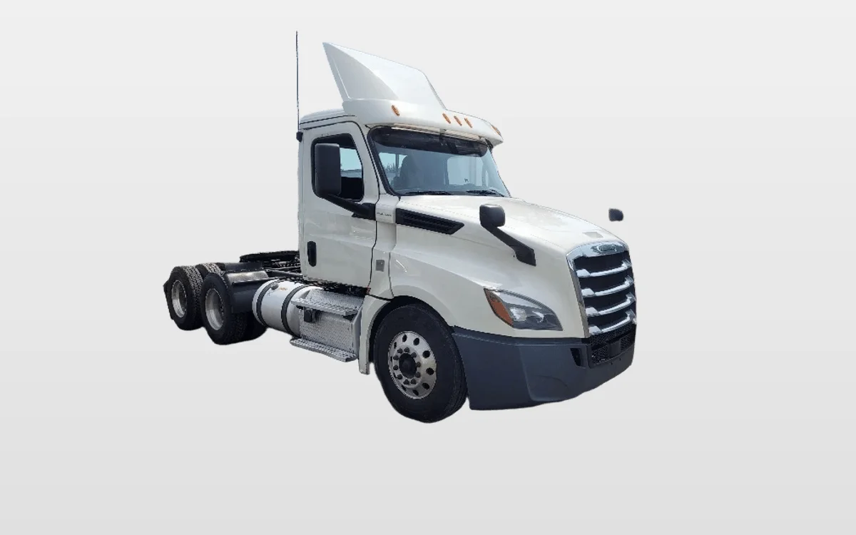 2019 Freightliner - image 1