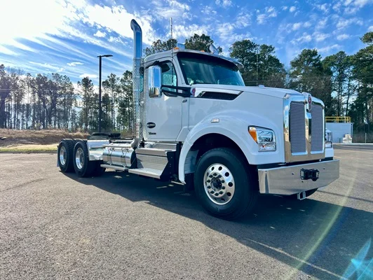 2026 Kenworth T880 in Longview, TX