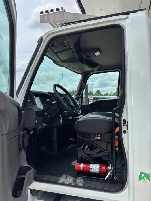 2019 International MV — photo 11