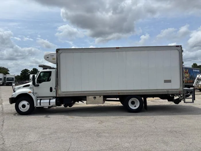 2019 International MV — photo 2