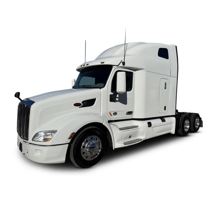 2022 Peterbilt 579 in Dallas, TX