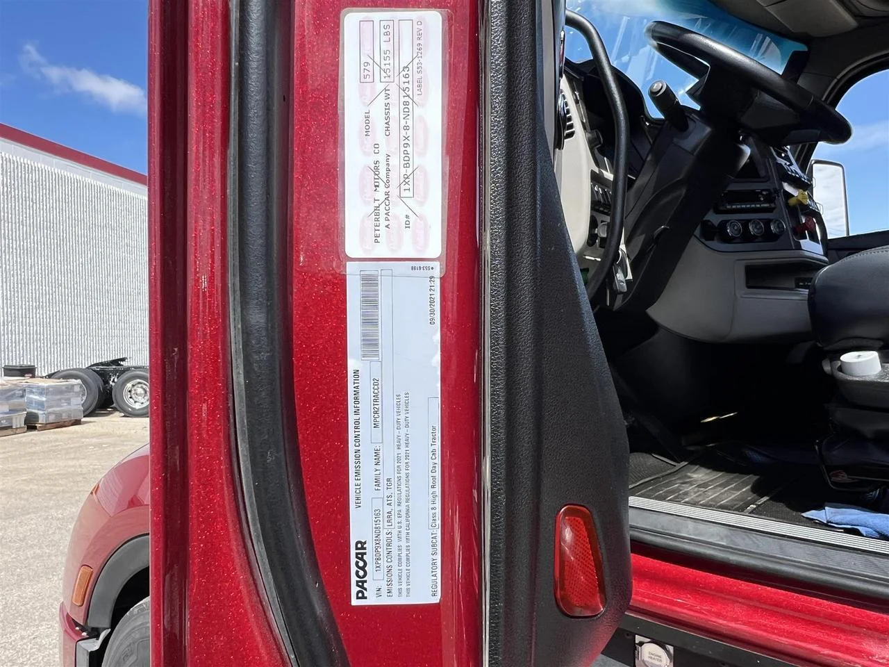 2022 Peterbilt 579 in Fargo, ND — photo 11