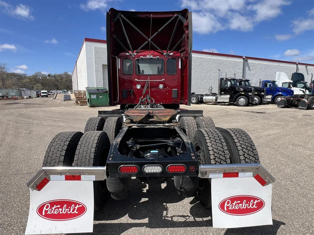 2022 Peterbilt 579 in Fargo, ND — photo 5