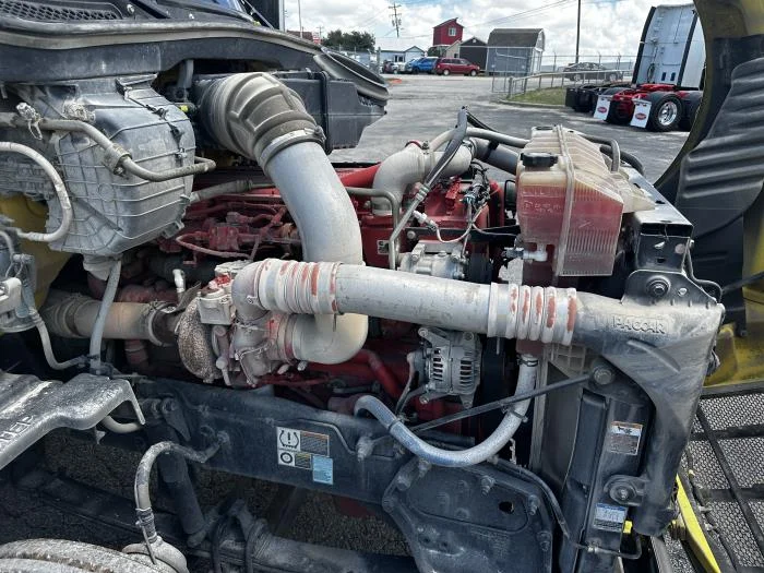 2021 Peterbilt 579 in Austin, TX — photo 13