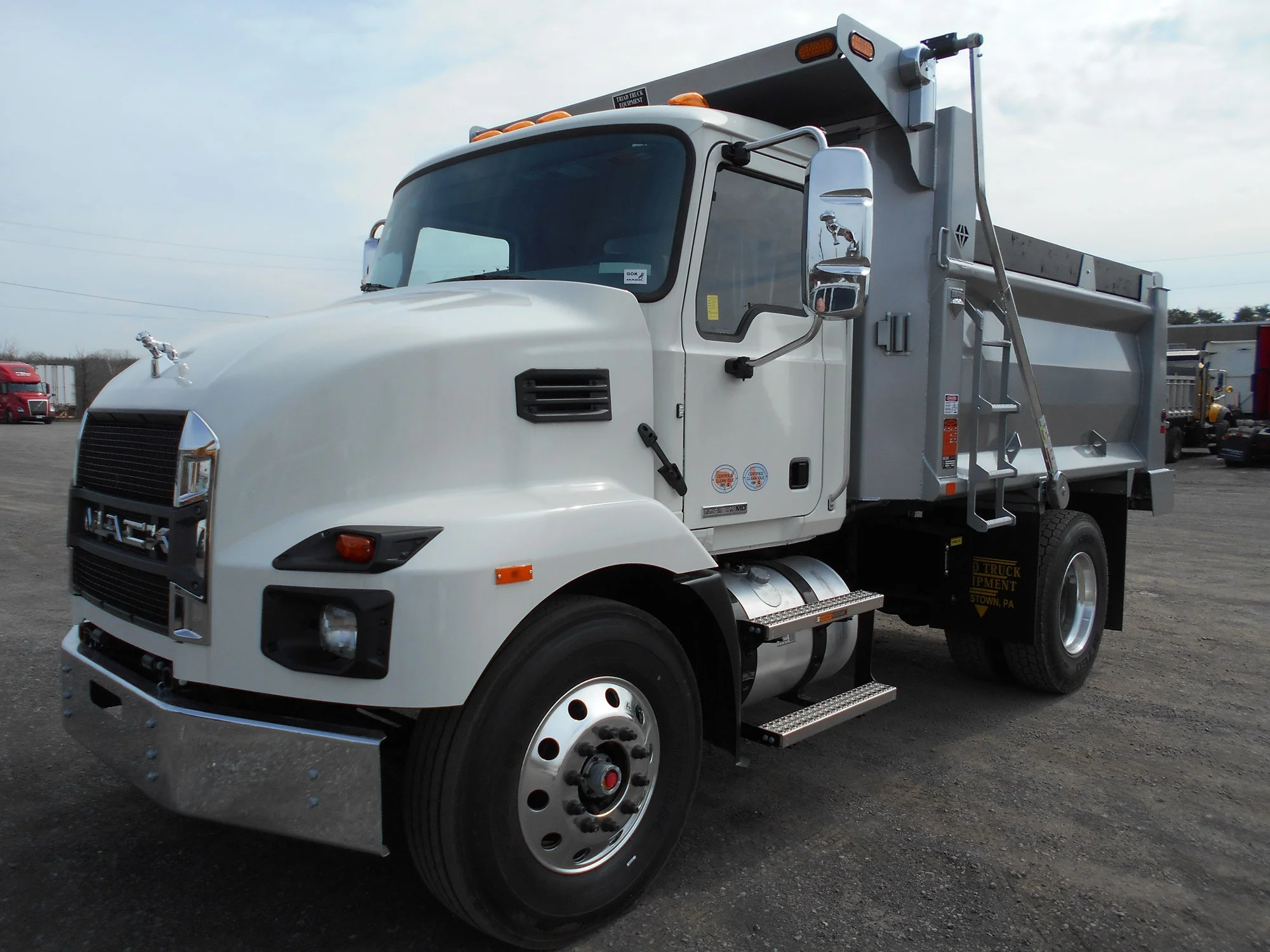 2026 Mack MD in West Milton, PA — photo 2