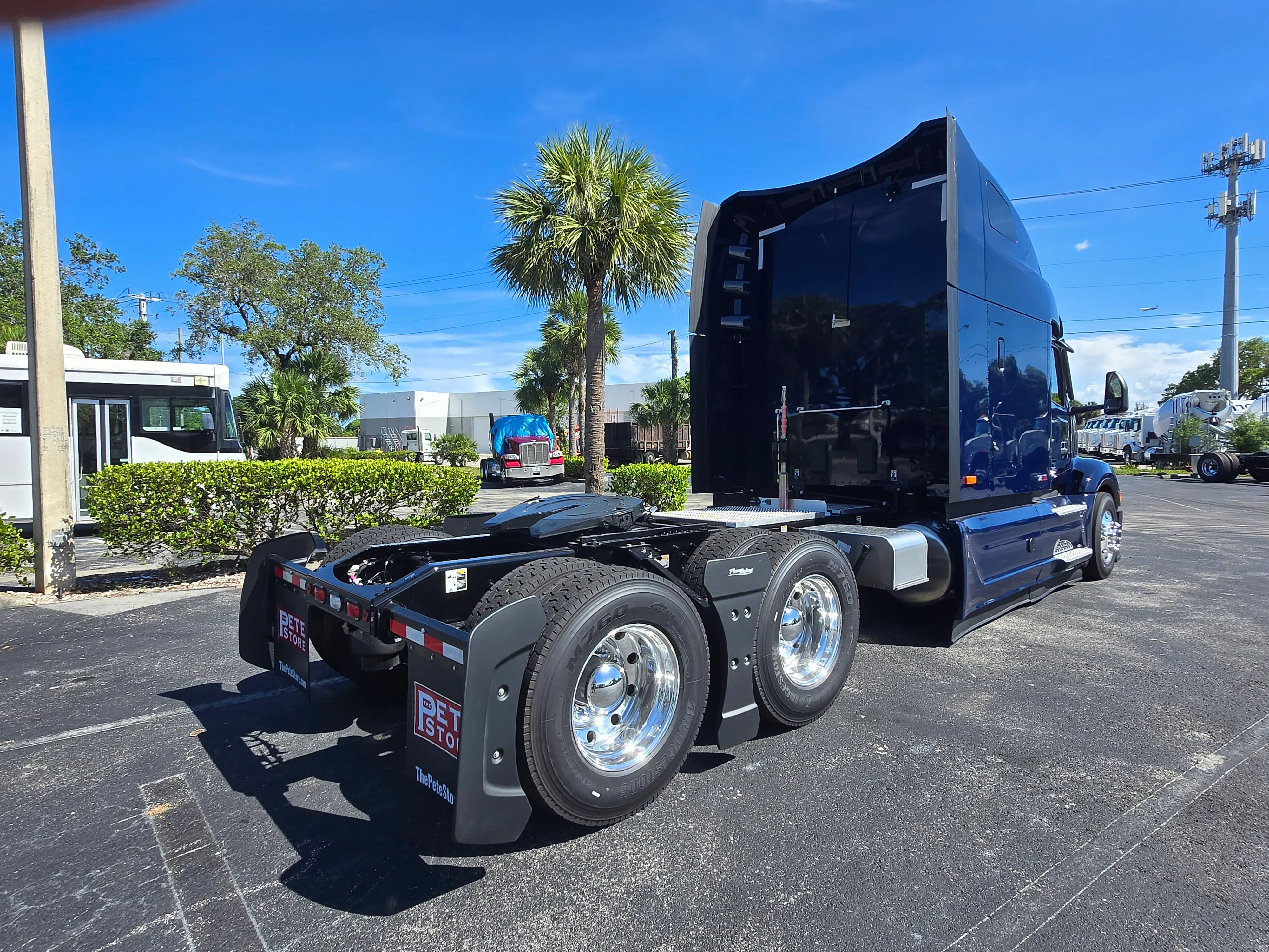 2026 Peterbilt 579 in Baltimore, MD — photo 16