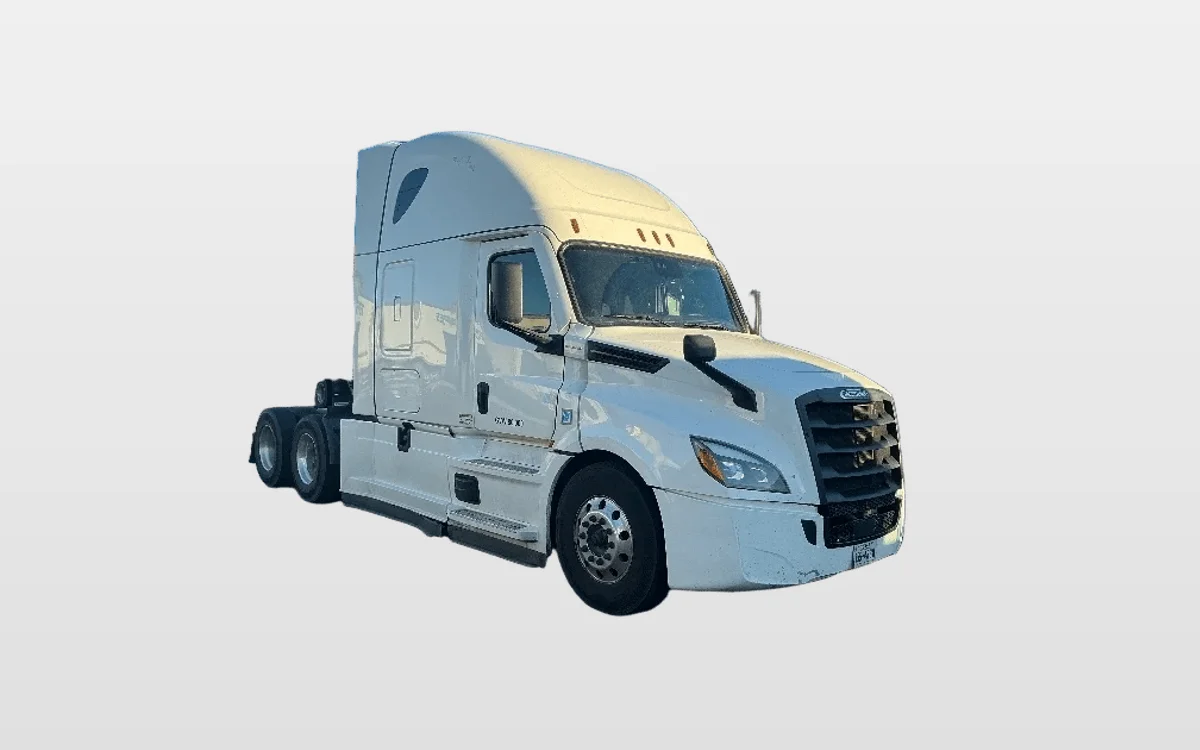 2022 Freightliner Cascadia - image 1