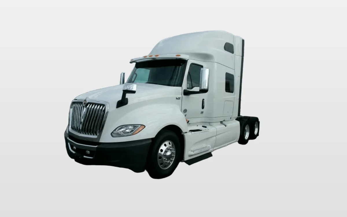 2019 International LT - image 1