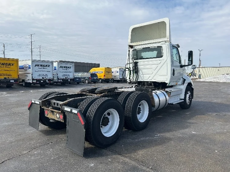 2018 International RH - image 7