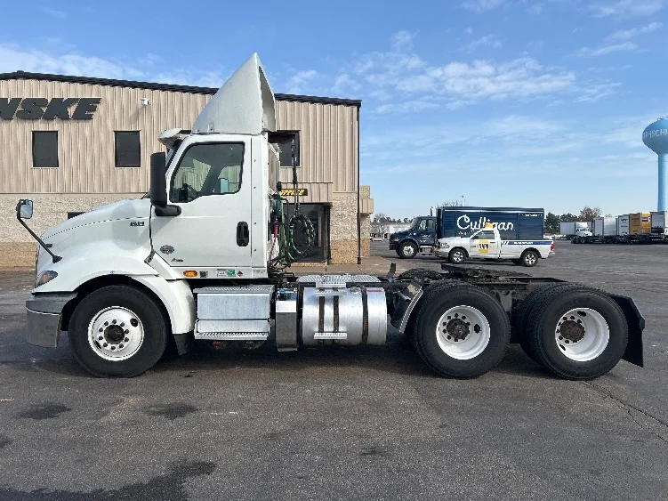 2018 International RH - image 4