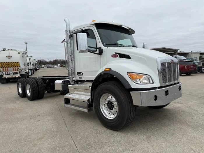 2026 Peterbilt 548 - image 21