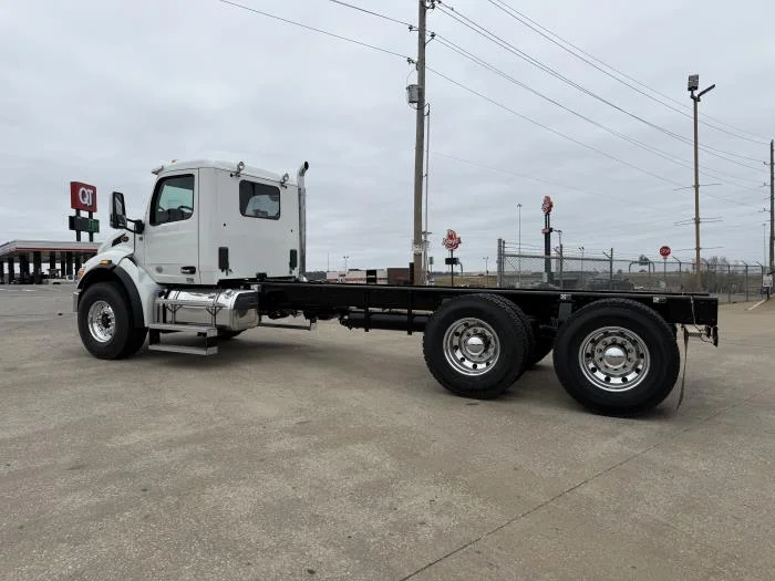 2026 Peterbilt 548 - image 9