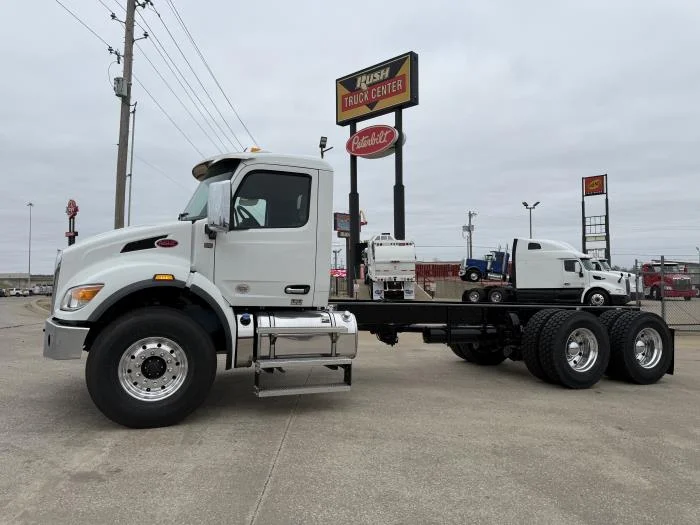 2026 Peterbilt 548 - image 6