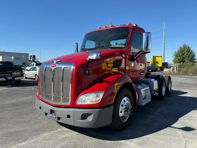 2016 Peterbilt 579 in Indianapolis, IN — photo 3