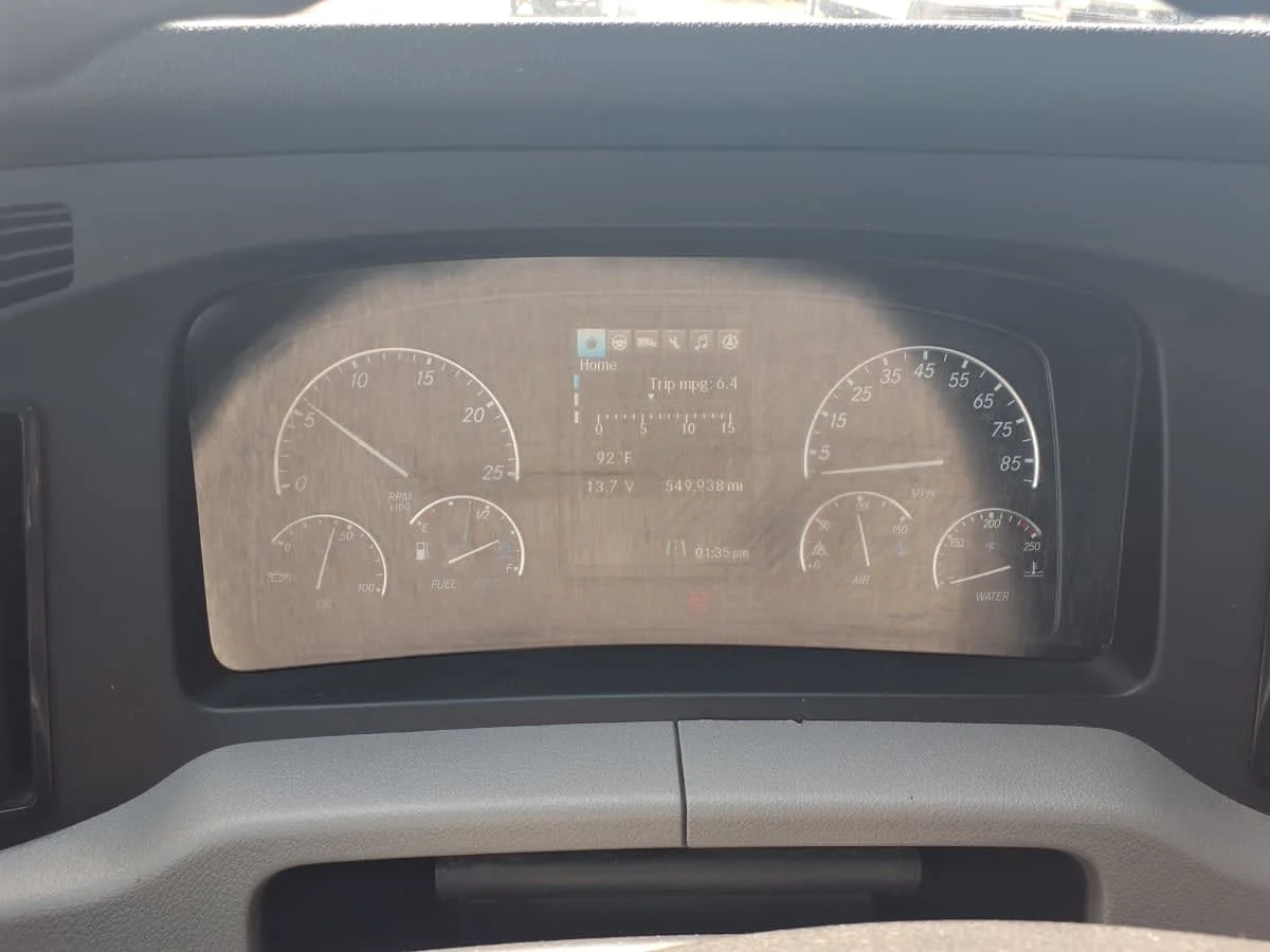 2021 Freightliner Cascadia in Taylor, MI — photo 9