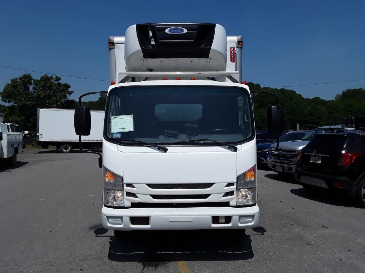 2019 Isuzu NPR - image 2