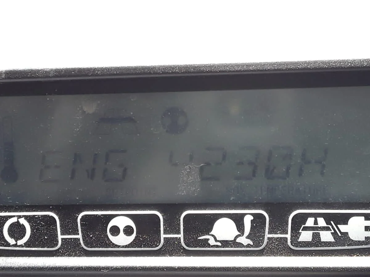 2019 Isuzu NPR - image 13