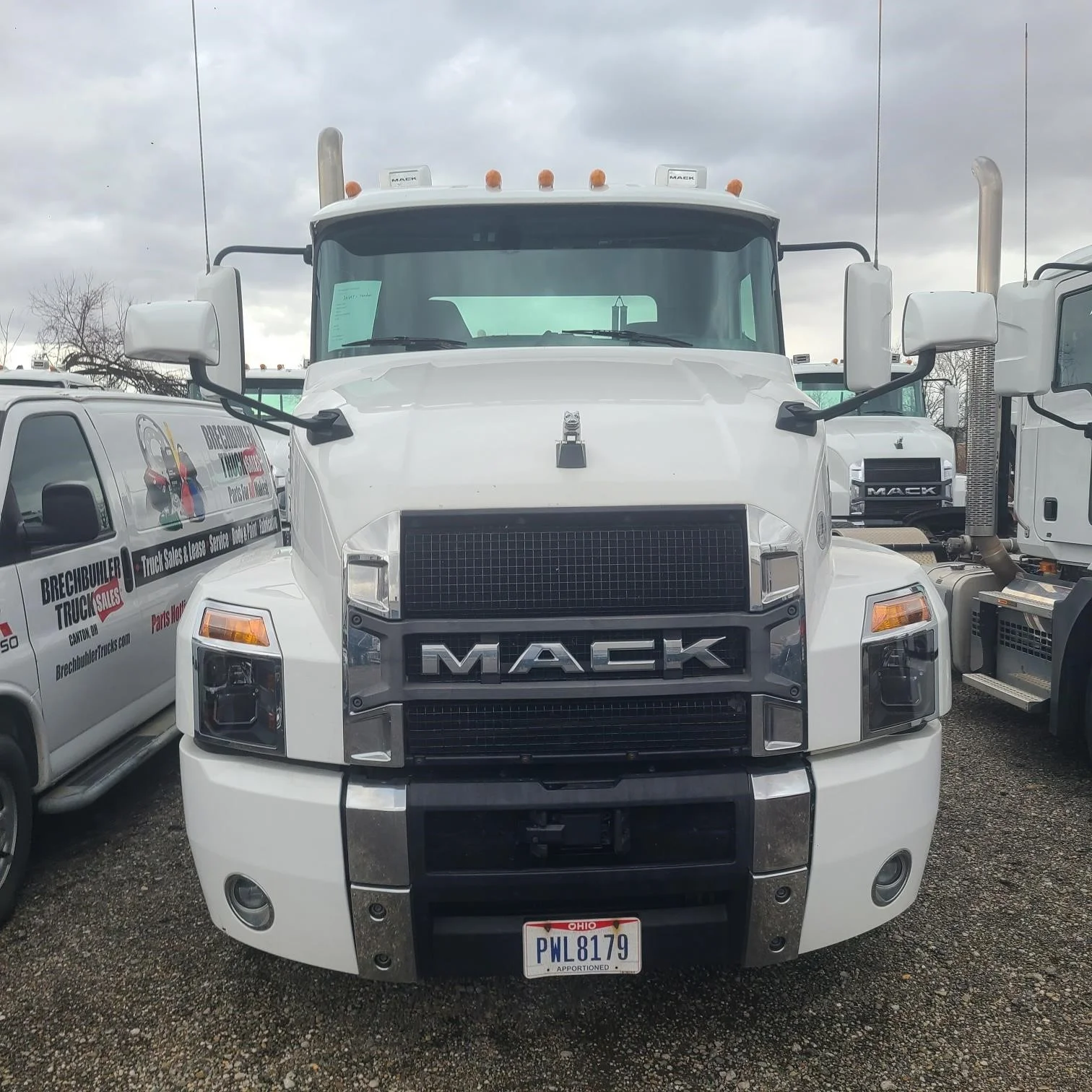 2020 Mack Anthem — photo 4