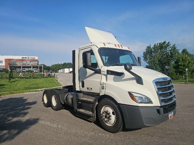 2023 Freightliner Cascadia