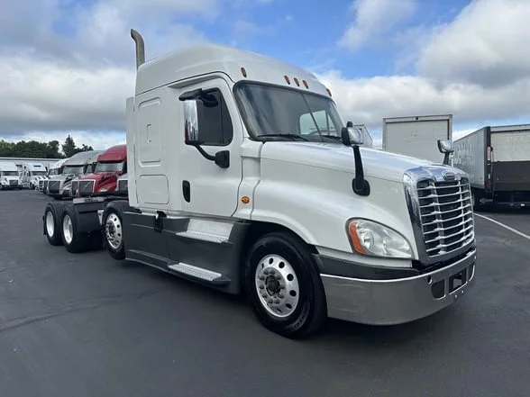 2020 Freightliner Cascadia