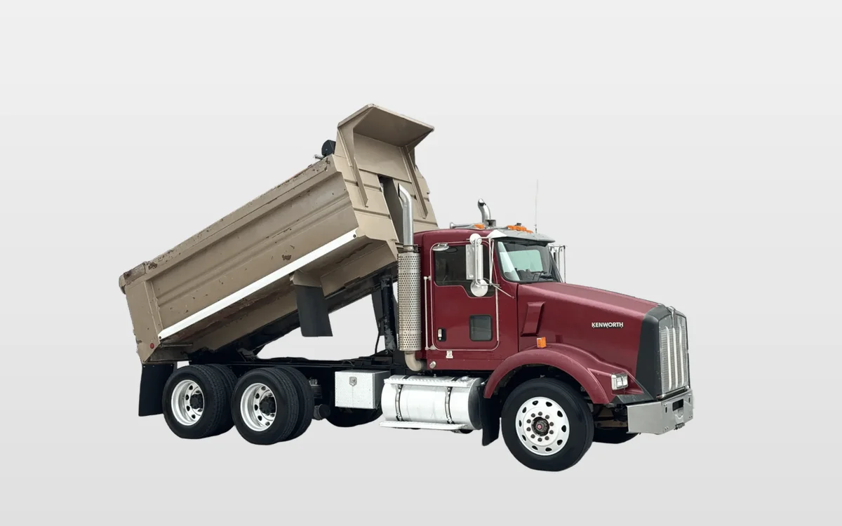 2004 Kenworth T800 - image 1