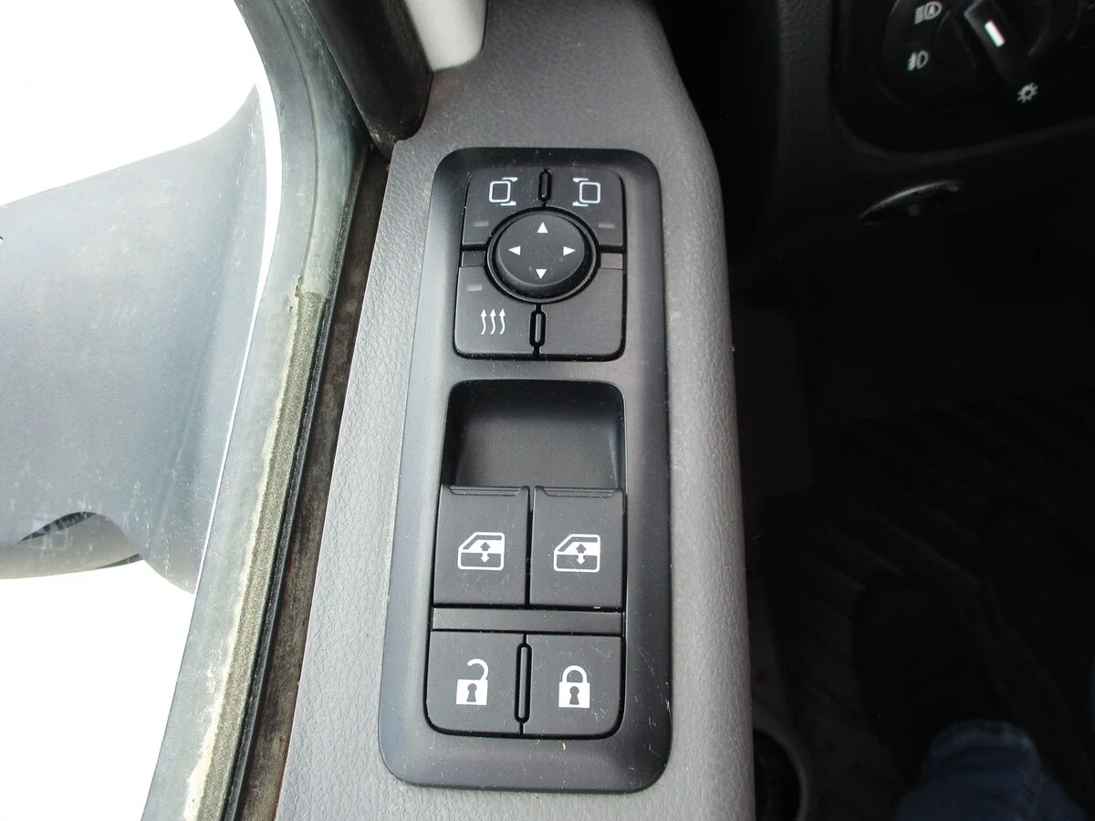 2021 International RH - image 19