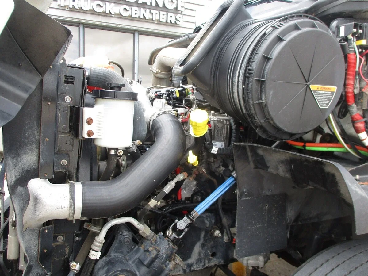 2021 International RH - image 7