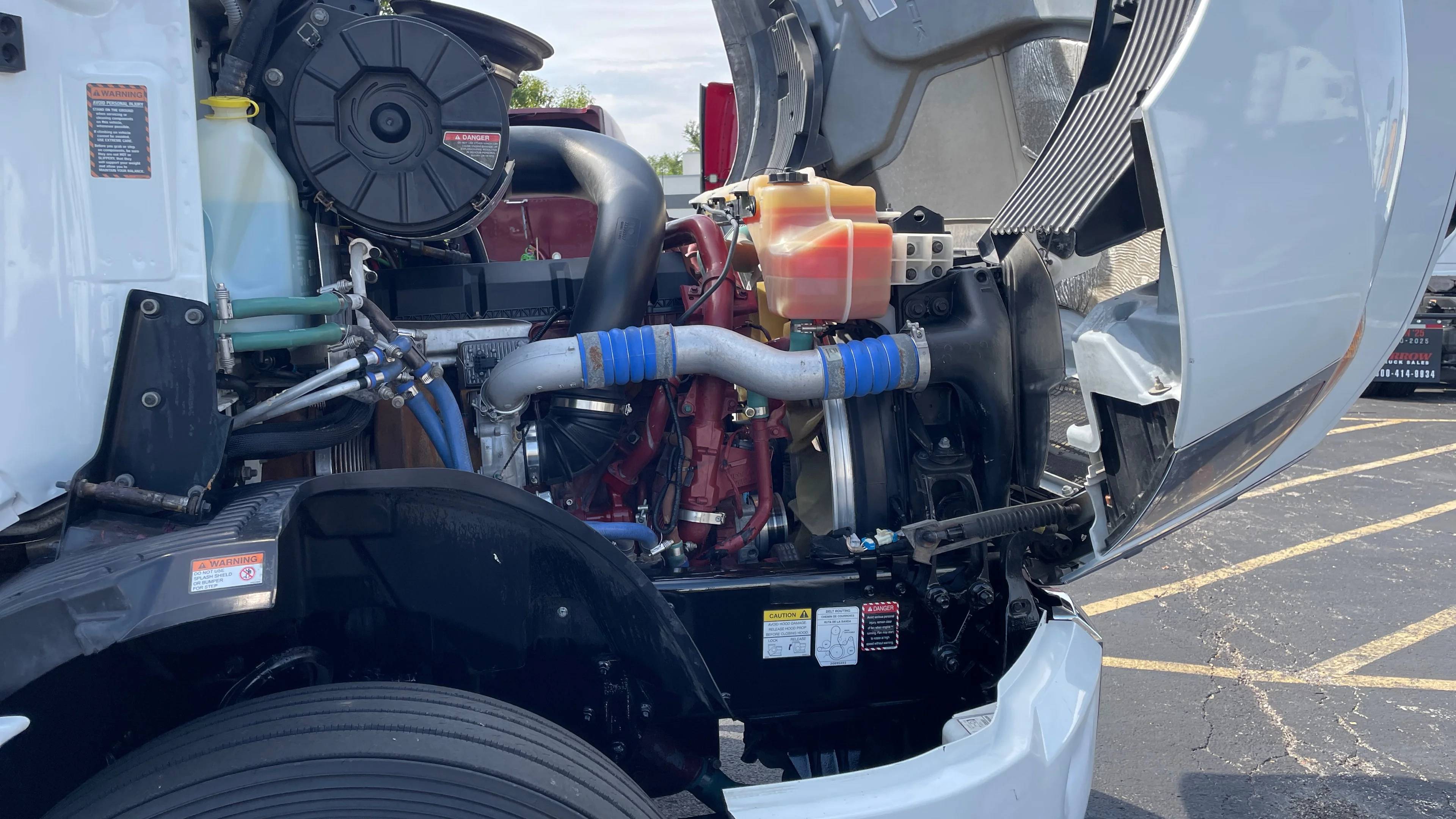 2023 Mack Anthem in Kansas City, MO — photo 14