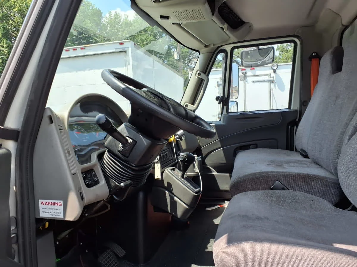 2018 International 4300 in Doraville, GA — photo 8