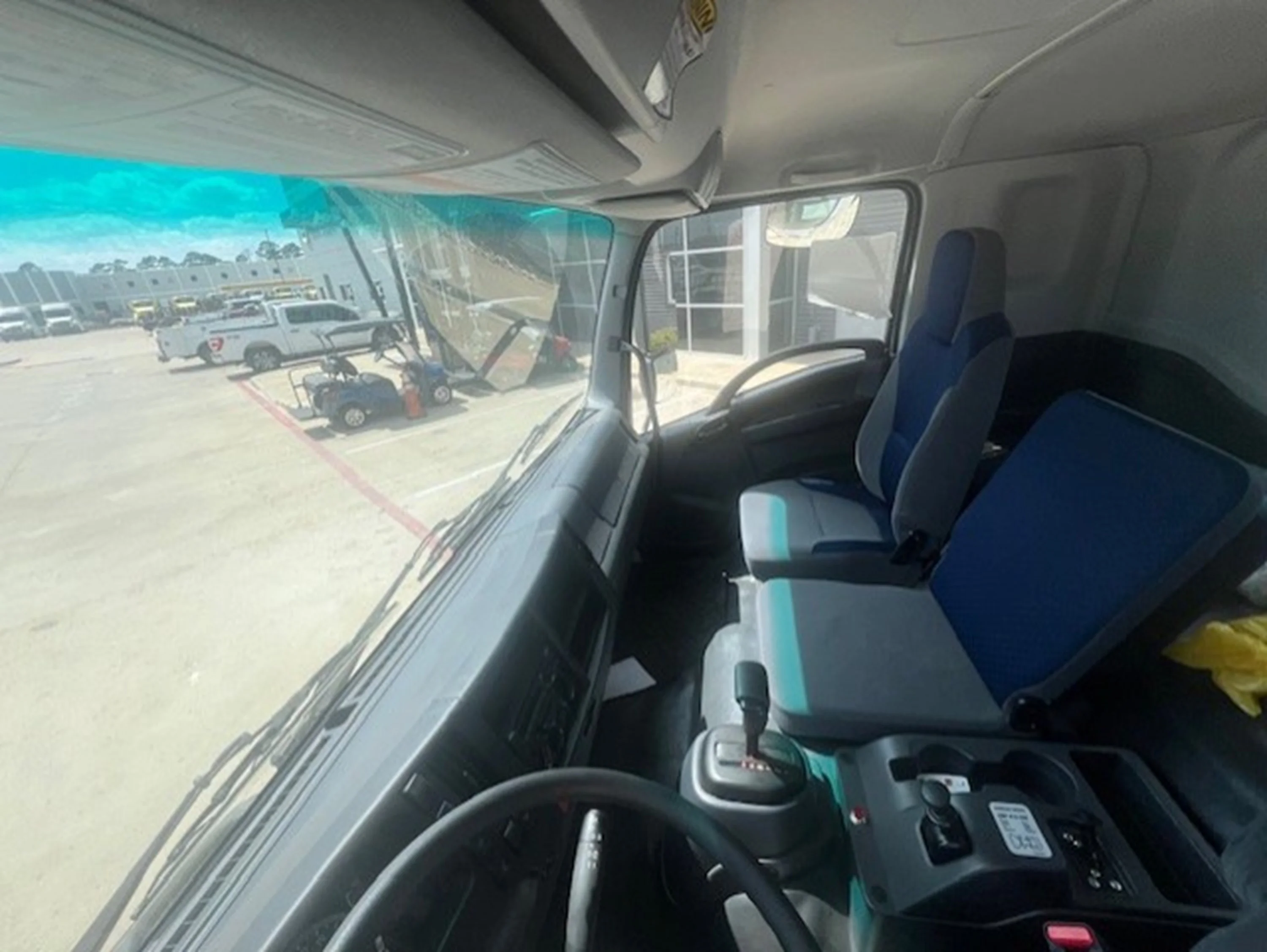 2025 Isuzu FVR in Houston, TX — photo 6