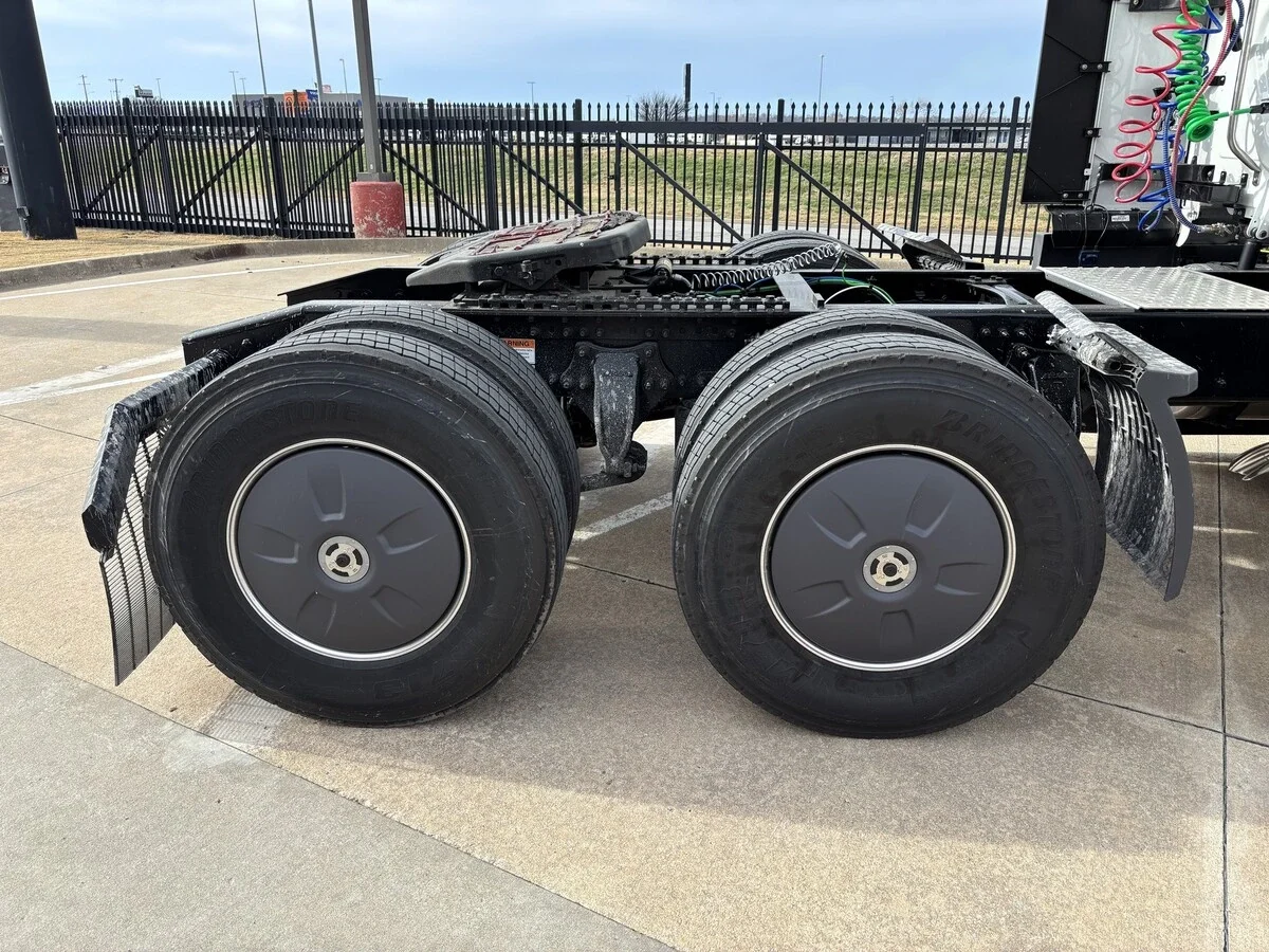 2026 Freightliner Cascadia - image 5