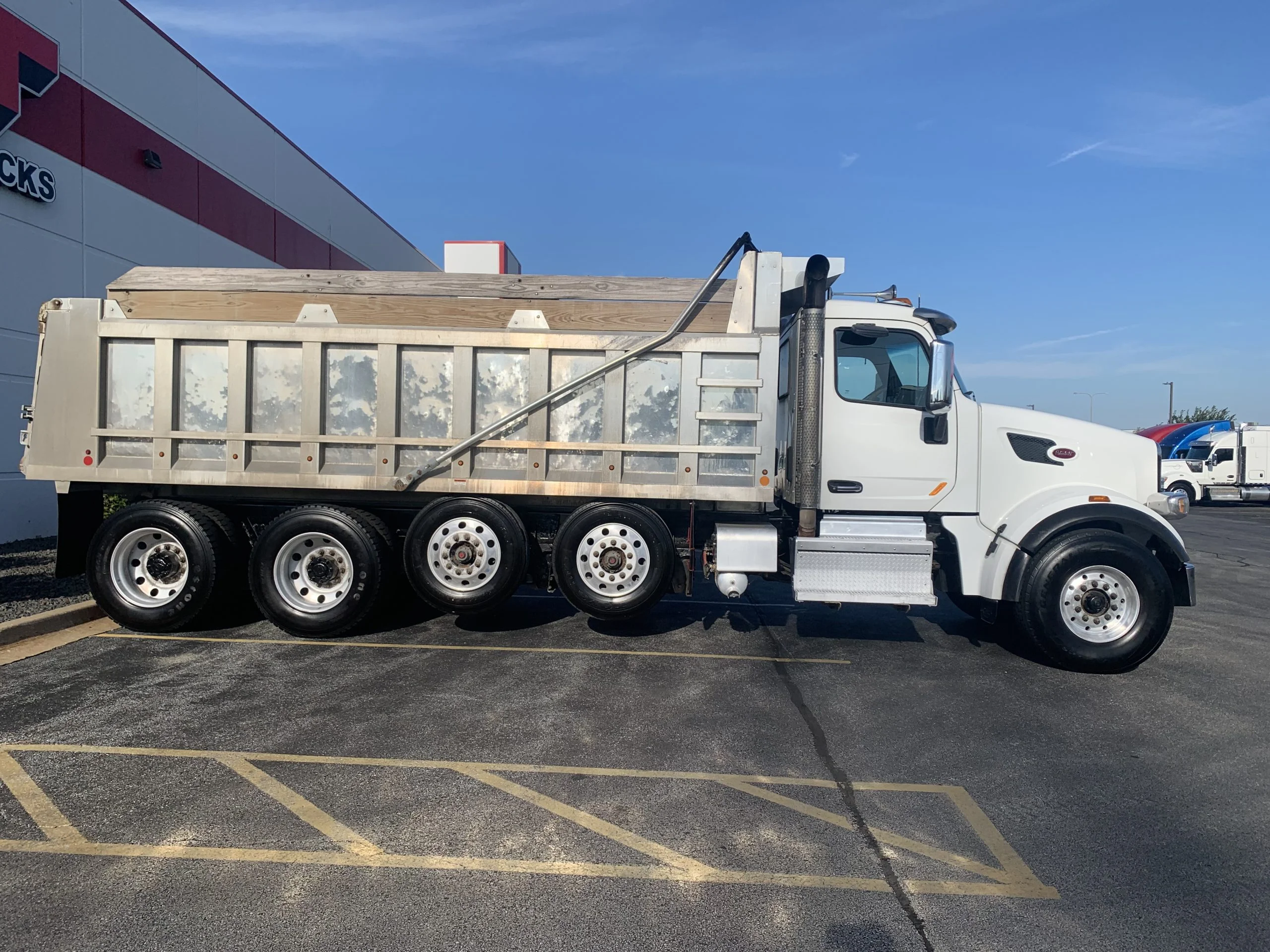 2019 Peterbilt in Mokena, IL — photo 4