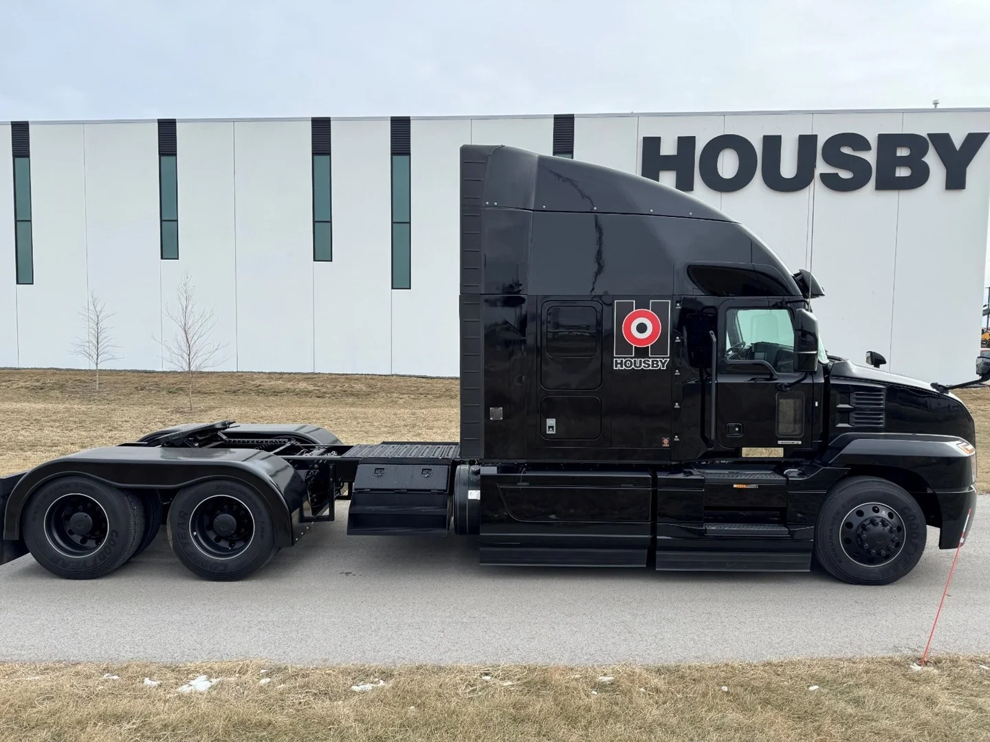 2023 Mack Anthem in Carroll, IA — photo 7