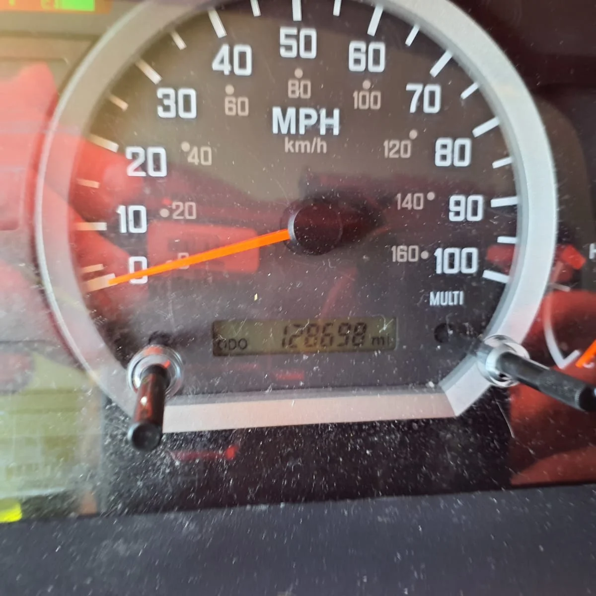 2020 Isuzu NRR - image 11