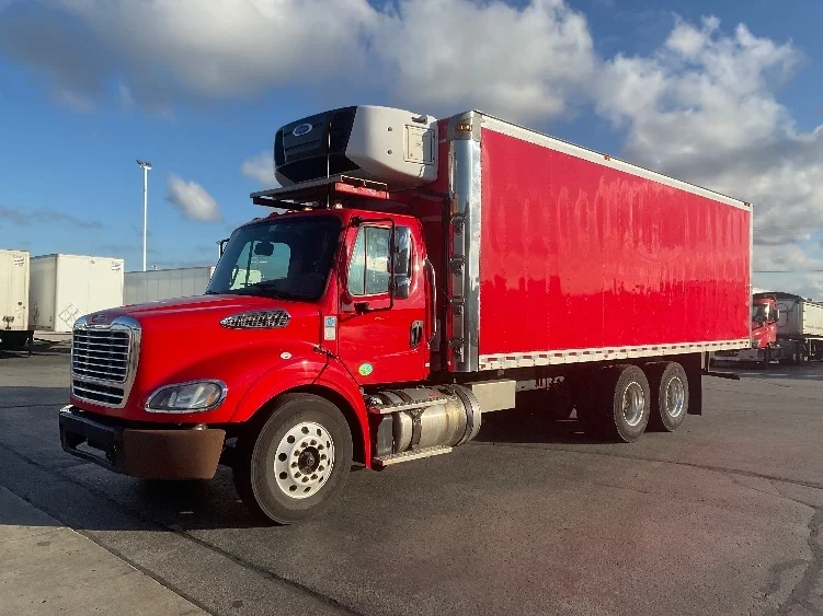 2019 Freightliner M2 112 - image 3