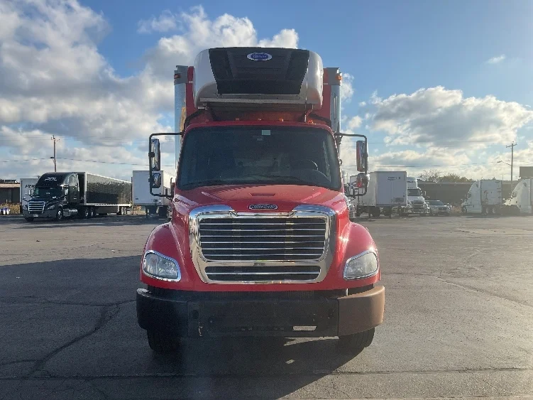 2019 Freightliner M2 112 - image 2