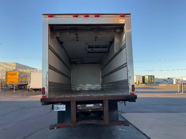 2019 Freightliner M2 112 - image 8