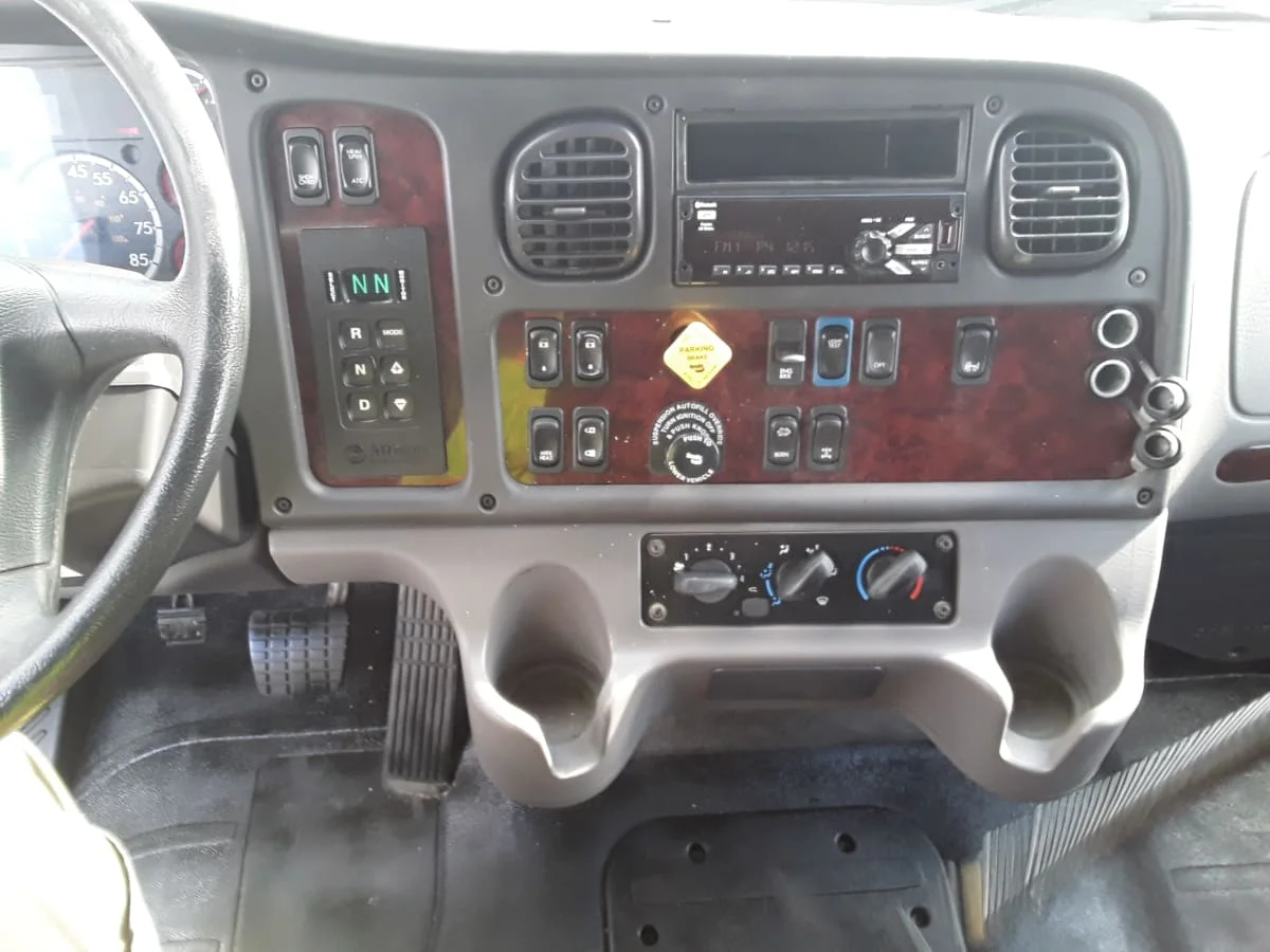 2019 Freightliner M2 106 in Salisbury, MA — photo 10