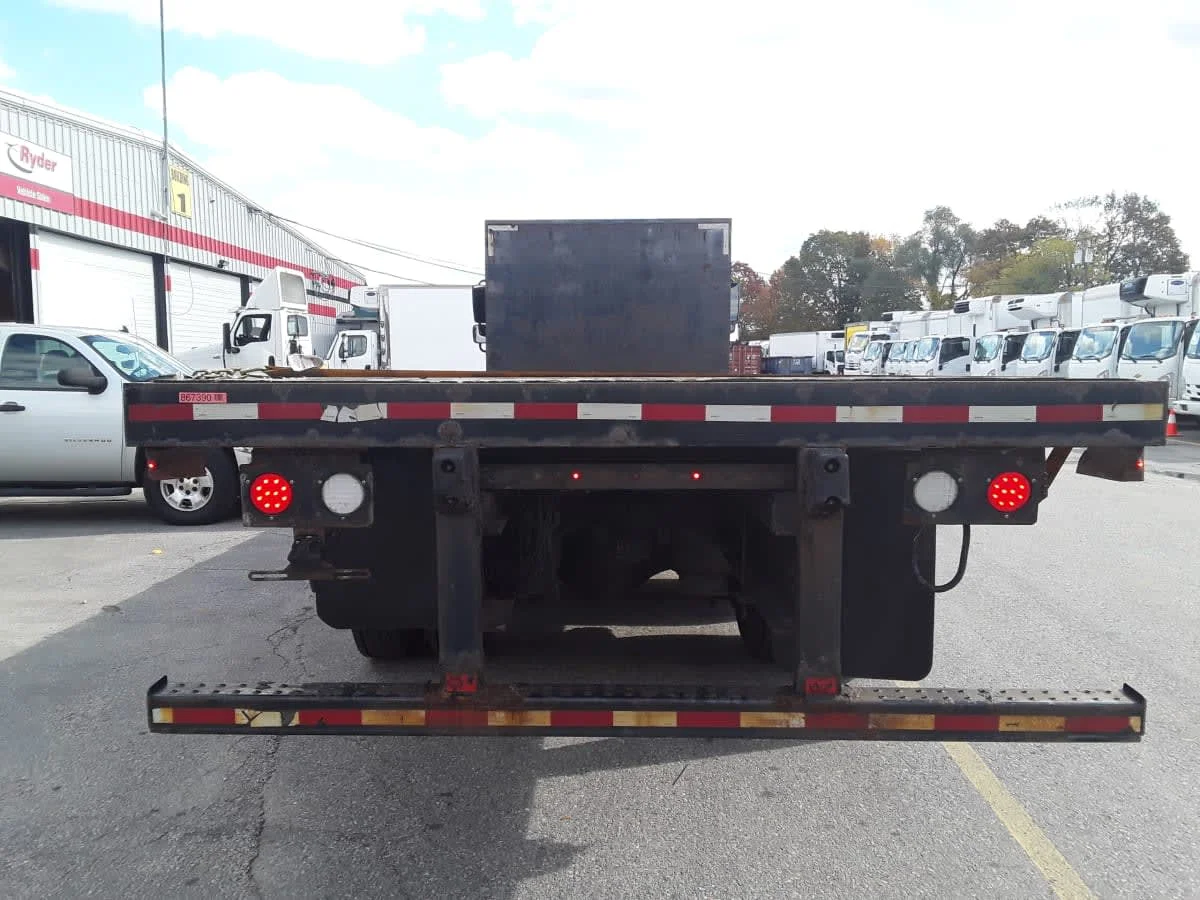 2019 Freightliner M2 106 in Salisbury, MA — photo 5