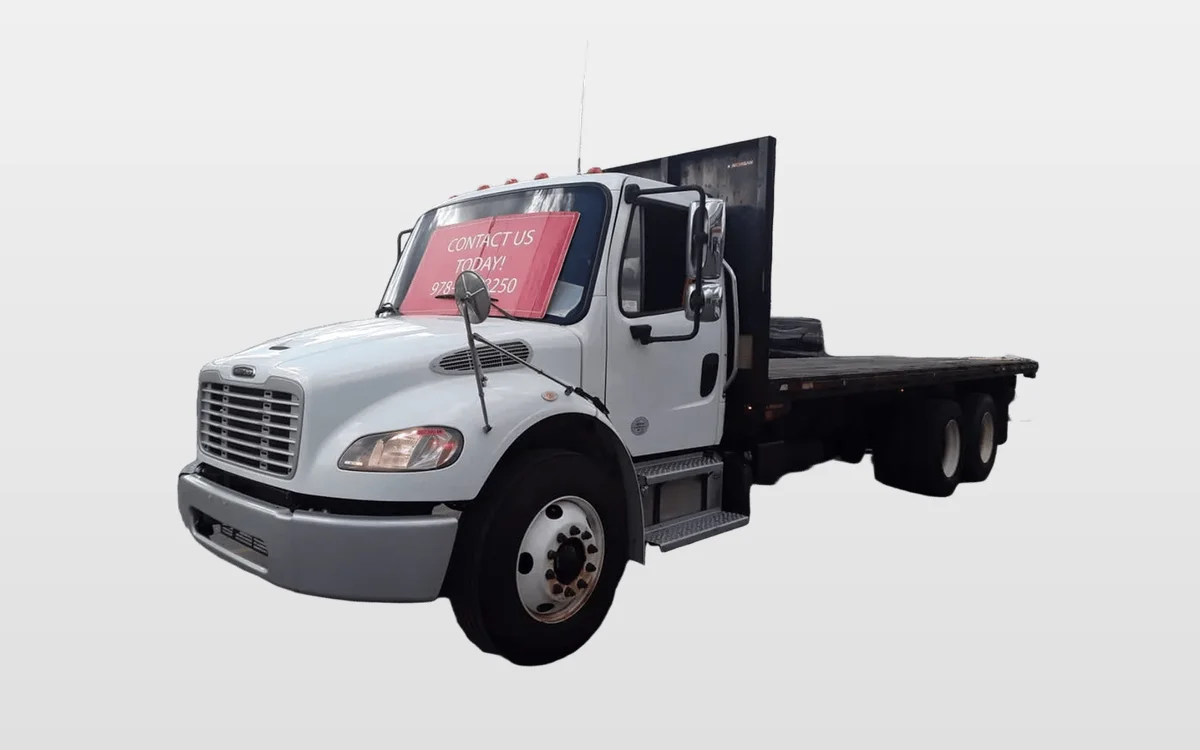 2019 Freightliner M2 106 - image 1